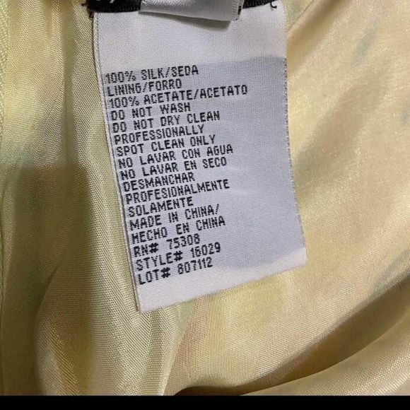 🔻SALE🔻NIKI LIVAS🔹EXCELLENT CONDITION • 100% SILK - Picture 9 of 9